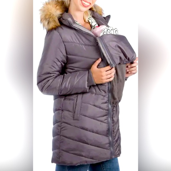Women's Gray 3-in-1 Maternity Jacket with removable Faux Fur